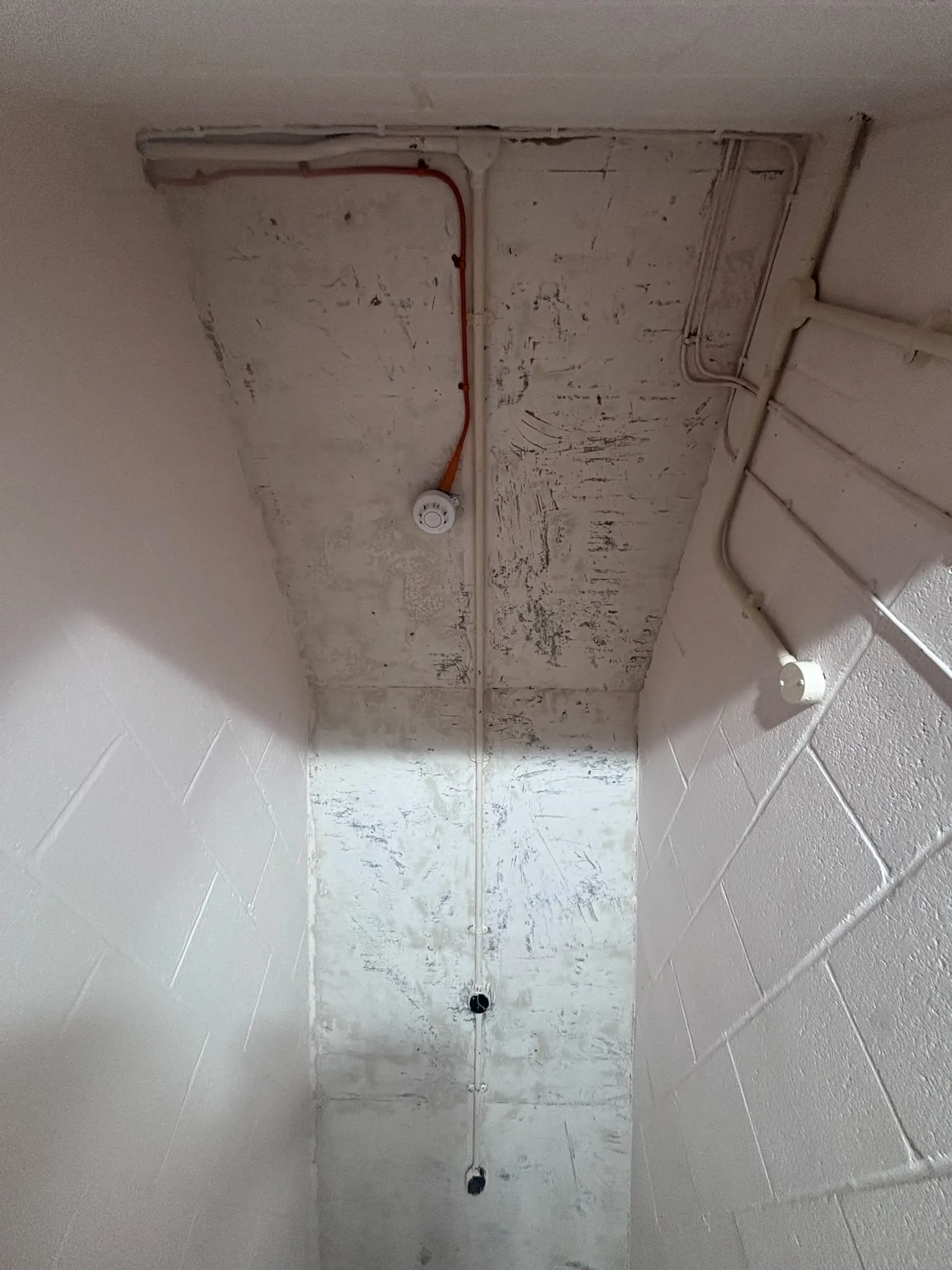 Licensed asbestos gasket removal in a Earl's Court commercial property